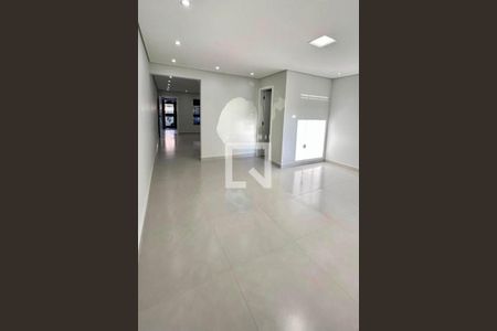 Casa à venda com 3 quartos, 192m² em Vila Camilópolis, Santo André