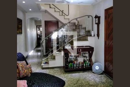 Casa à venda com 3 quartos, 250m² em Vila Oratorio, São Paulo