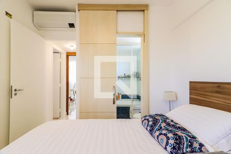 Suíte 01 de apartamento à venda com 2 quartos, 119m² em Vila Gomes, São Paulo