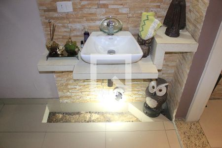 Lavabo de casa à venda com 3 quartos, 238m² em Jardim Vila Galvao, Guarulhos