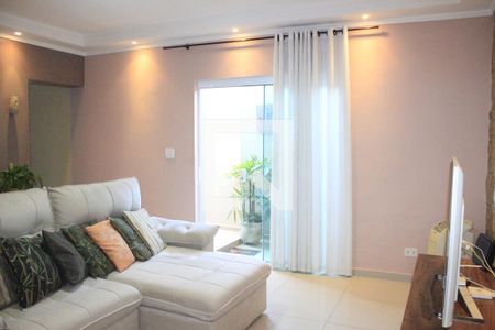 Sala de casa à venda com 3 quartos, 238m² em Jardim Vila Galvao, Guarulhos