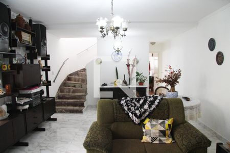 Sala de casa à venda com 3 quartos, 380m² em Vila Galvão, Guarulhos