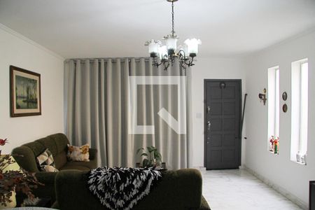 Sala de casa à venda com 3 quartos, 380m² em Vila Galvão, Guarulhos