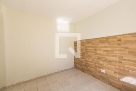 Quarto de casa para alugar com 1 quarto, 48m² em Vila Jacuí, São Paulo
