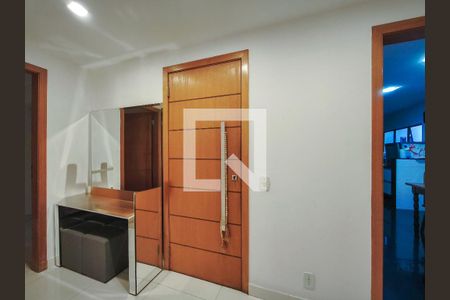 Entrada de apartamento à venda com 4 quartos, 250m² em Tijuca, Rio de Janeiro