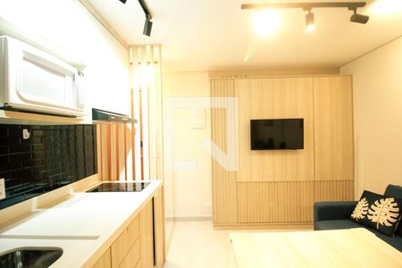 Sala/Cozinha de kitnet/studio para alugar com 1 quarto, 25m² em Santana, São Paulo