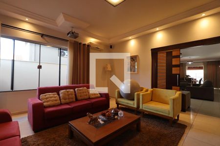 Sala de TV de casa de condomínio para alugar com 5 quartos, 410m² em Recreio das Acacias, Ribeirão Preto