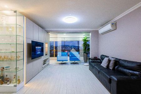 Apartamento à venda com 3 quartos, 235m² em Petrópolis, Porto Alegre