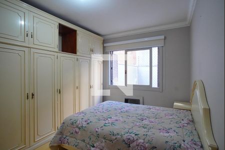 Suíte de apartamento à venda com 3 quartos, 90m² em Petrópolis, Porto Alegre