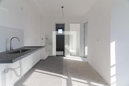 Sala/Cozinha de apartamento à venda com 2 quartos, 37m² em Vila Sonia, São Paulo