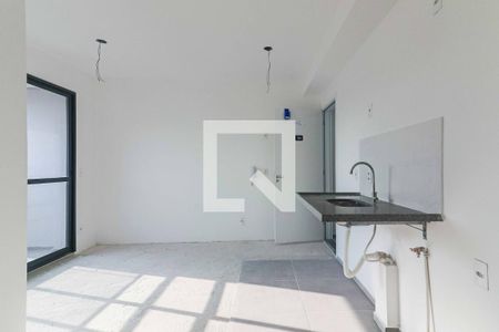 Sala/Cozinha de apartamento à venda com 2 quartos, 37m² em Vila Sonia, São Paulo