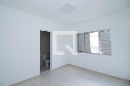 Suíte de apartamento para alugar com 2 quartos, 80m² em Vila Sao Judas Tadeu, Guarulhos