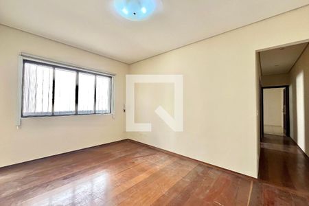 Sala de casa à venda com 3 quartos, 115m² em Jabaquara, São Paulo