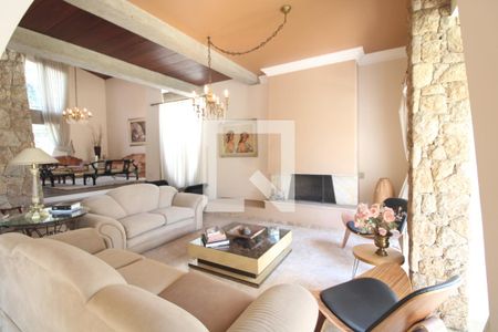 Sala de casa para alugar com 5 quartos, 570m² em Interlagos, São Paulo