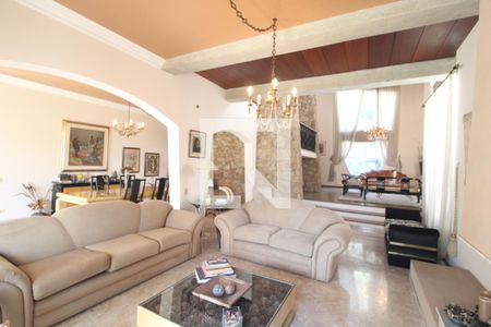 Sala de casa para alugar com 5 quartos, 570m² em Interlagos, São Paulo