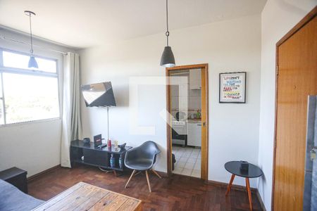 Sala de apartamento para alugar com 2 quartos, 56m² em Coração Eucarístico, Belo Horizonte