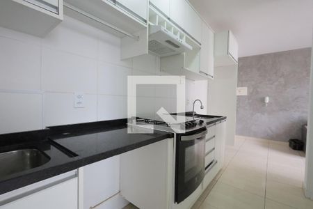 Cozinha / Area de serviço de apartamento para alugar com 2 quartos, 38m² em Rp3 (regiões de Planejamento), Mauá