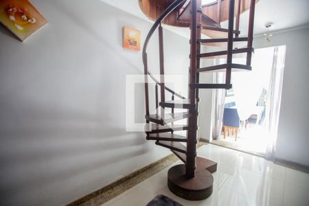 Hall da Escada de casa de condomínio à venda com 3 quartos, 380m² em Taquara, Rio de Janeiro