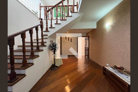 Sala de casa à venda com 5 quartos, 320m² em Vila Valparaíso, Santo André