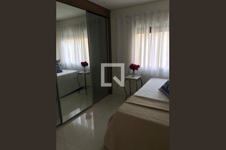Quarto de apartamento à venda com 2 quartos, 65m² em Vila Nova Conceição, São Paulo