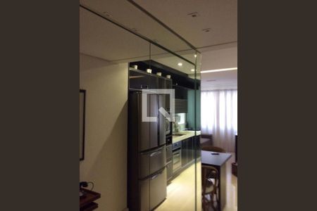 Cozinha de apartamento à venda com 2 quartos, 65m² em Vila Nova Conceição, São Paulo