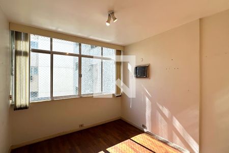 Quarto 02 de apartamento à venda com 3 quartos, 175m² em Copacabana, Rio de Janeiro