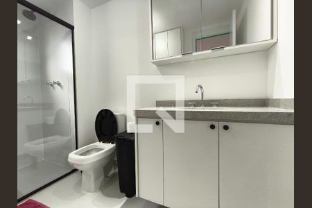 Banheiro de kitnet/studio à venda com 1 quarto, 24m² em Ipiranga, São Paulo