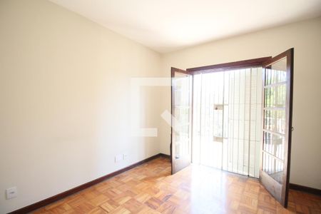 Quarto 1 de casa para alugar com 3 quartos, 250m² em Jardim Lar Sao Paulo, São Paulo