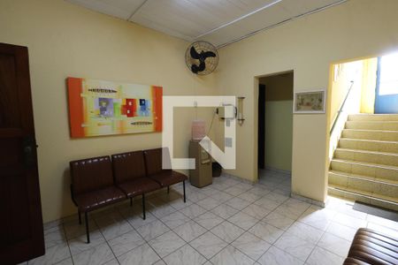 Entrada de casa à venda com 7 quartos, 450m² em Vila Matilde, São Paulo