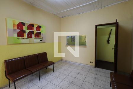 Entrada de casa à venda com 7 quartos, 450m² em Vila Matilde, São Paulo