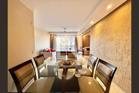 Sala de apartamento à venda com 3 quartos, 120m² em Jardim das Paineiras, Campinas