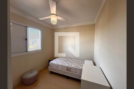Quarto de apartamento à venda com 3 quartos, 120m² em Jardim das Paineiras, Campinas