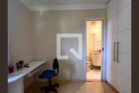 Suíte 1 de apartamento à venda com 3 quartos, 120m² em Jardim das Paineiras, Campinas