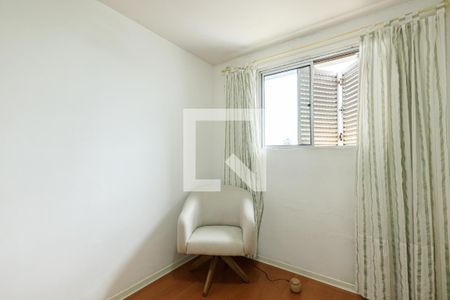 Quarto 2 de apartamento à venda com 2 quartos, 40m² em Rubem Berta, Porto Alegre