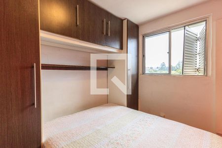 Quarto 1 de apartamento à venda com 2 quartos, 40m² em Rubem Berta, Porto Alegre