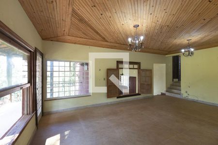 Sala de casa de condomínio à venda com 3 quartos, 200m² em Jardins de Petrópolis, Nova Lima