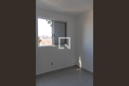 Quarto de apartamento à venda com 2 quartos, 60m² em Nova Barroca, Belo Horizonte
