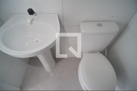 Lavabo de casa à venda com 2 quartos, 67m² em São Jorge, Novo Hamburgo