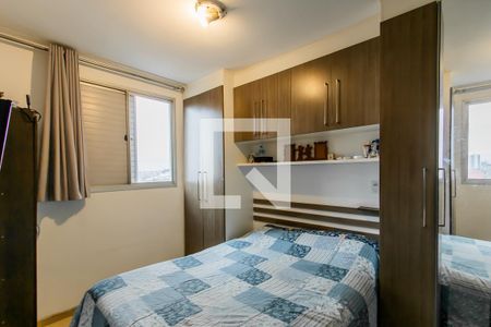 Quarto 1 de apartamento para alugar com 2 quartos, 55m² em Parque Cisper, São Paulo