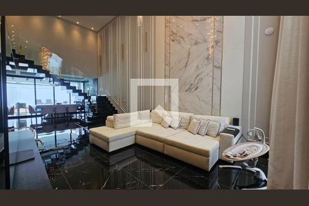 Sala de casa para alugar com 2 quartos, 241m² em Jardim Sao Caetano, São Caetano do Sul