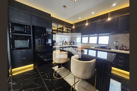 Cozinha de casa para alugar com 2 quartos, 241m² em Jardim Sao Caetano, São Caetano do Sul