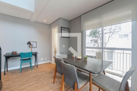 Sala de apartamento à venda com 2 quartos, 86m² em Bela Vista, São Paulo