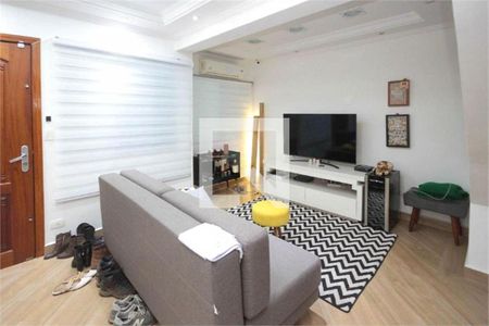 Casa à venda com 3 quartos, 150m² em Cambuci, São Paulo