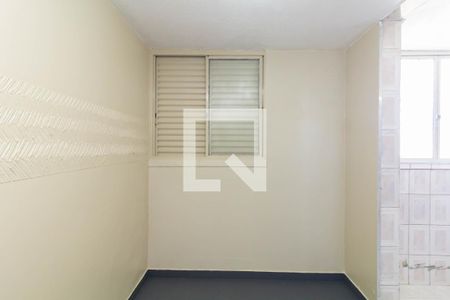Quarto de Serviço de apartamento para alugar com 2 quartos, 65m² em Itaquera, São Paulo