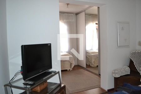 Suíte de casa à venda com 3 quartos, 140m² em Vila Cordeiro, São Paulo