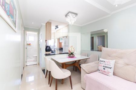 Sala de apartamento à venda com 2 quartos, 47m² em Vila Jacuí, São Paulo