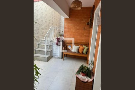 Casa à venda com 3 quartos, 250m² em Vila Vera, São Paulo