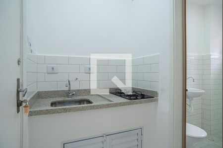 Cozinha de kitnet/studio para alugar com 1 quarto, 20m² em Bela Vista, São Paulo