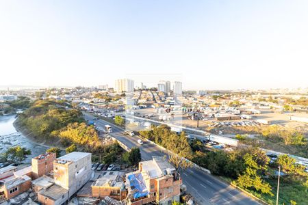 Vista Sala/Cozinha de apartamento à venda com 2 quartos, 32m² em Parque Novo Mundo, São Paulo