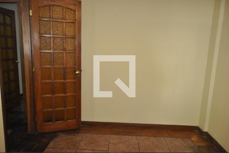 Quarto 1 de apartamento para alugar com 2 quartos, 67m² em Del Castilho, Rio de Janeiro